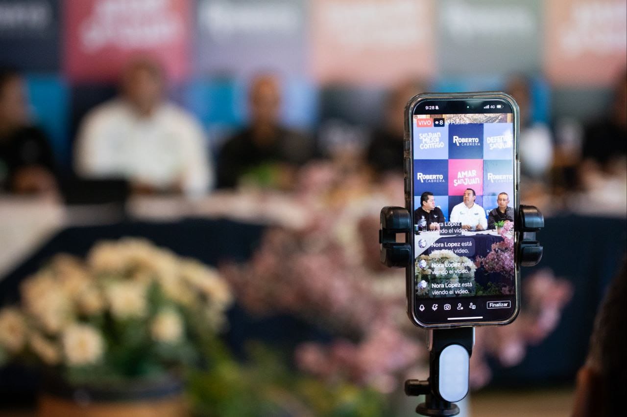 Roberto Cabrera arranca actividades con motivo de su Cuarto Informe de Gobierno